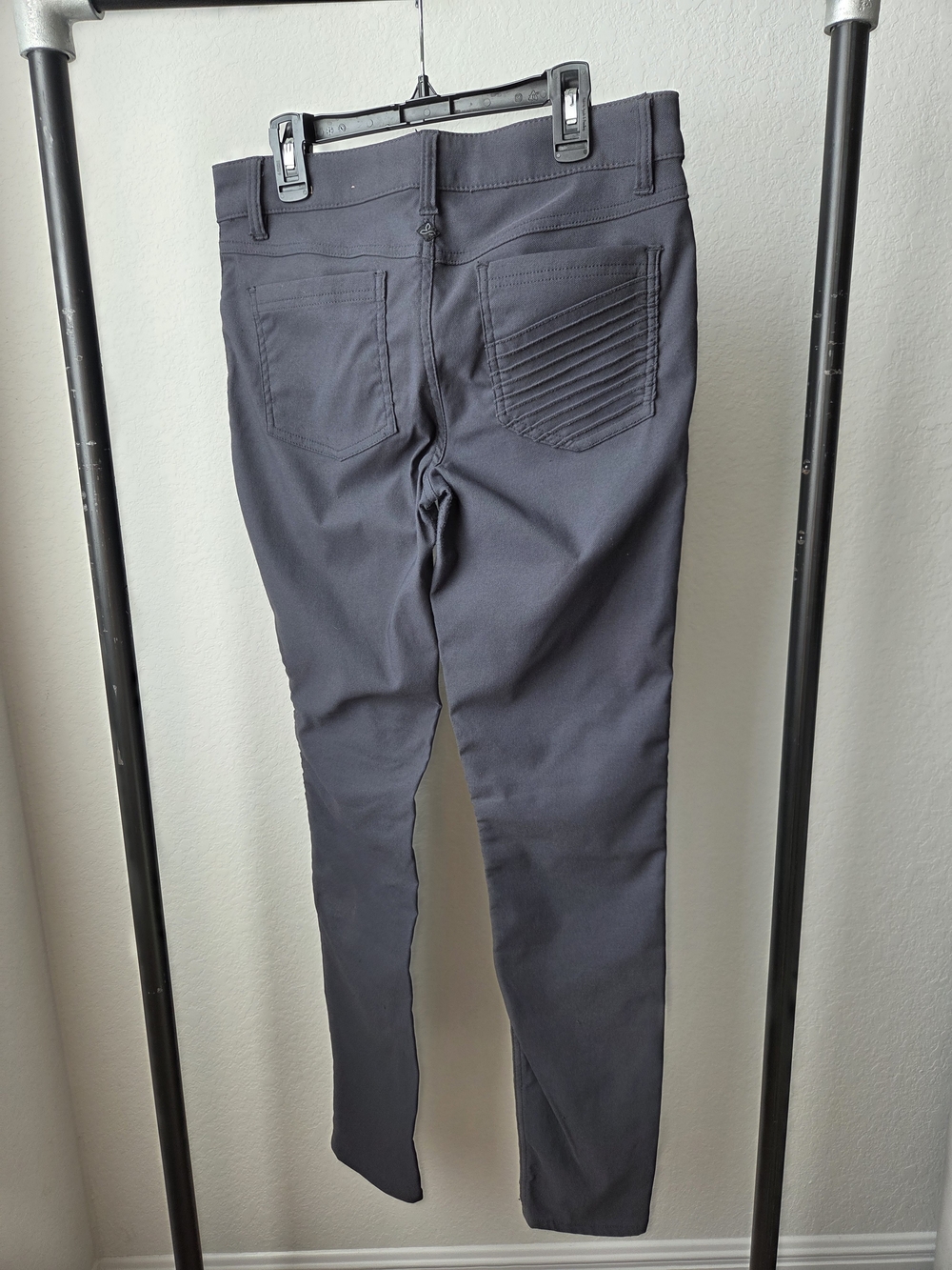 Prana Women's Sz 8 Charcoal Grqy Skinny Moto Jeans Pants Hiking Outdoor